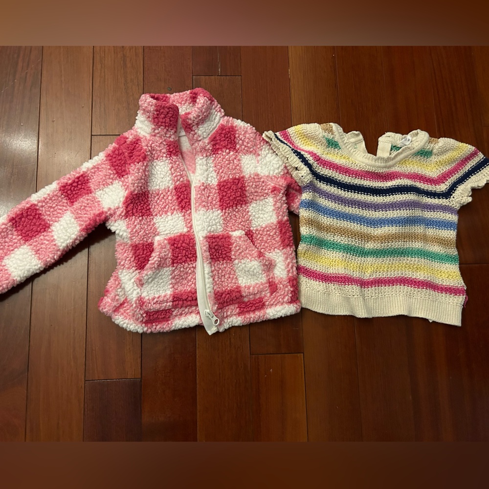 2 x 18-24 month winter fleece sweater and knit sweater from Gap rainbow vintage